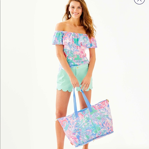 Lilly Pulitzer Handbags - Lilly Pulitzer Getaway Packable Tote